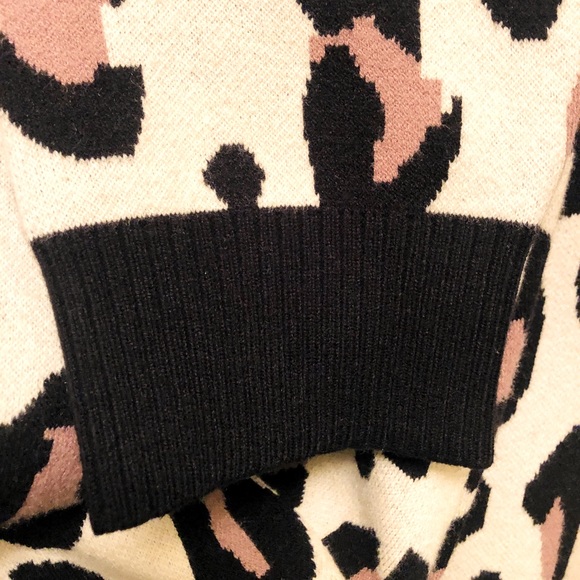 EVRI Leopard Print Long Sleeve Sweater. - Picture 6 of 6